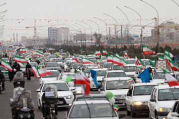 راهپیمایی خودرویی 22 بهمن در قم
