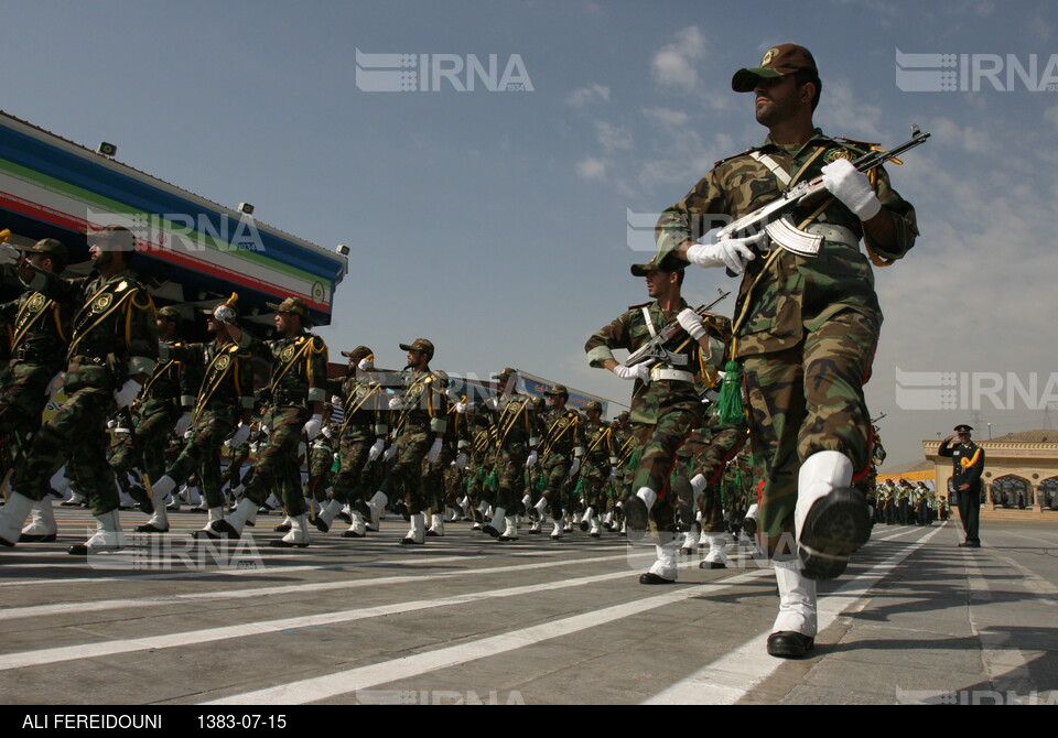 مراسم جشن فارغ التحصیلی و اعطای سردوشی دانشجویان دانشگاه علوم انتظامی