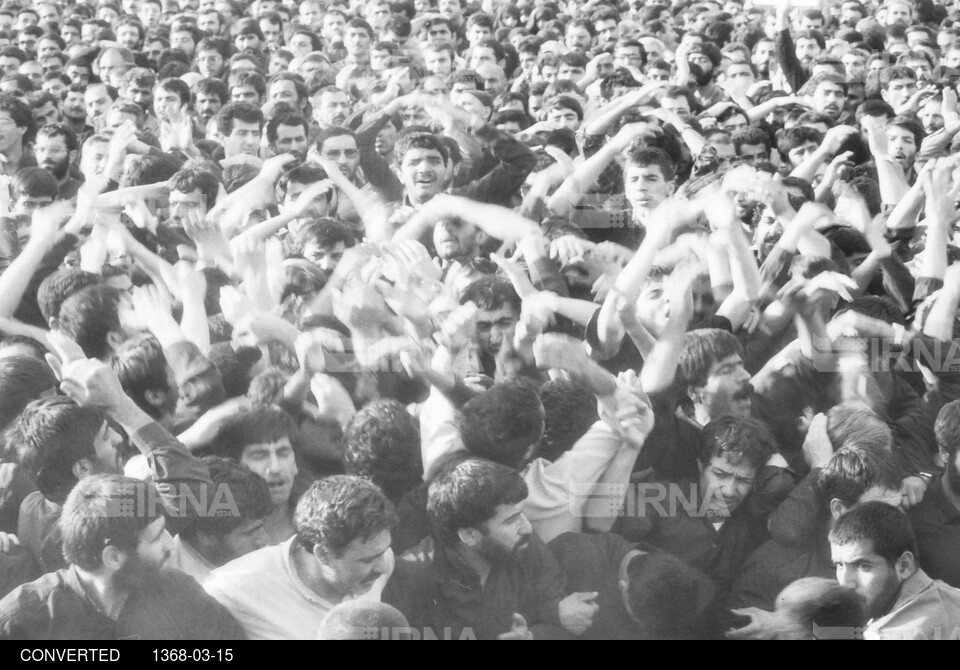 وداع مردم با بنیانگذار انقلاب حضرت امام خمینی(ره) در مصلای بزرگ تهران