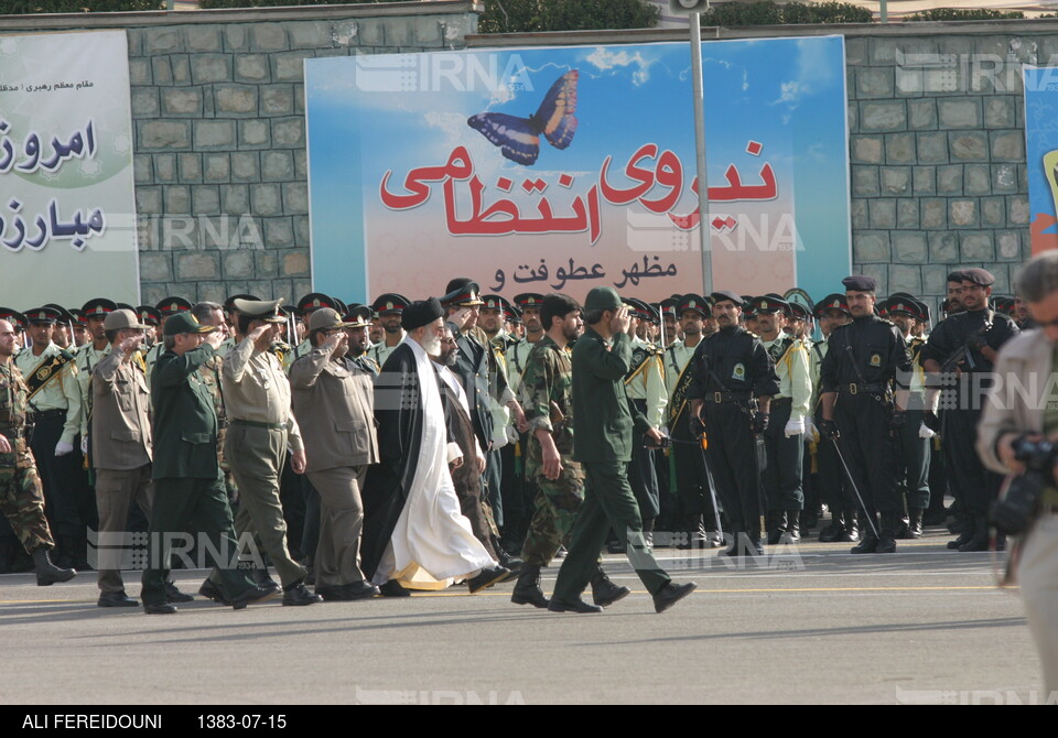 مراسم جشن فارغ التحصیلی و اعطای سردوشی دانشجویان دانشگاه علوم انتظامی