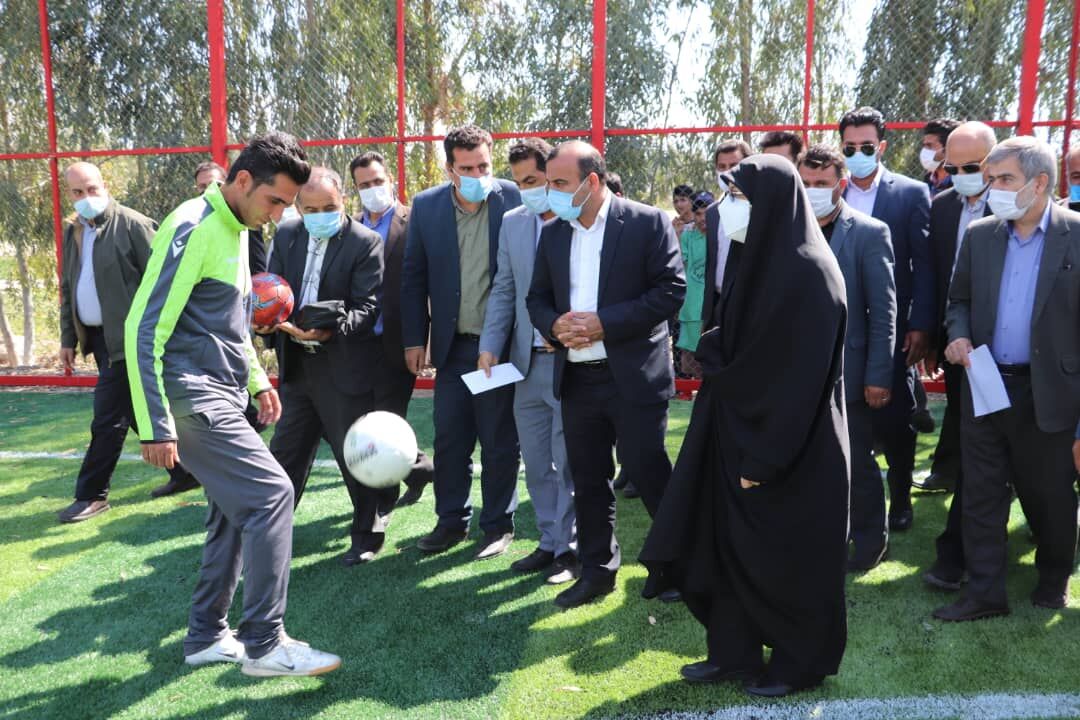 معاون وزارت ورزش:چهار هزار پروژه ورزشی نیمه تمام در کشور وجود دارد 