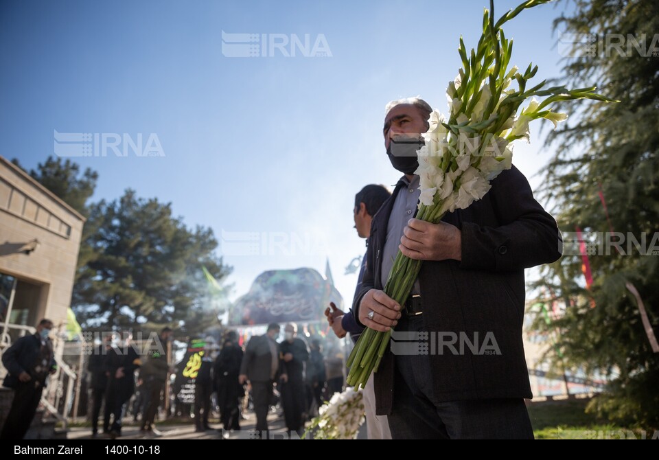 خاکسپاری شهید گمنام در صدا و سیمای مرکز کرمانشاه