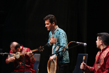 Célébration du festival de la musique de fajr à Zanjān  