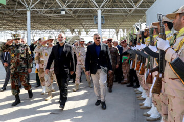 وزیر کشور عراق: پذیرش زائران در مرز منذریه ۲۴ ساعته است