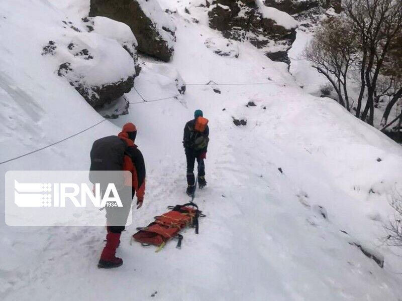 کشف پیکر ۸ جسد از کوهنوردان در ارتفاعات شمال تهران 