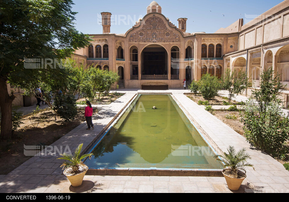 دیدنیهای ایران - خانه تاریخی بروجردی ها در کاشان