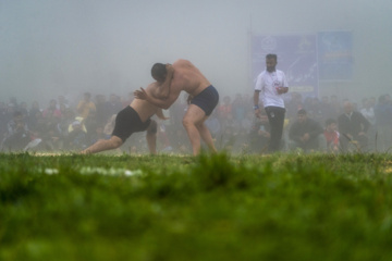 Lochu wrestling