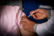 تاکنون ۲۲.۷ درصد جمعیت هدف چهارمحال و بختیاری علیه کرونا واکسینه شدند