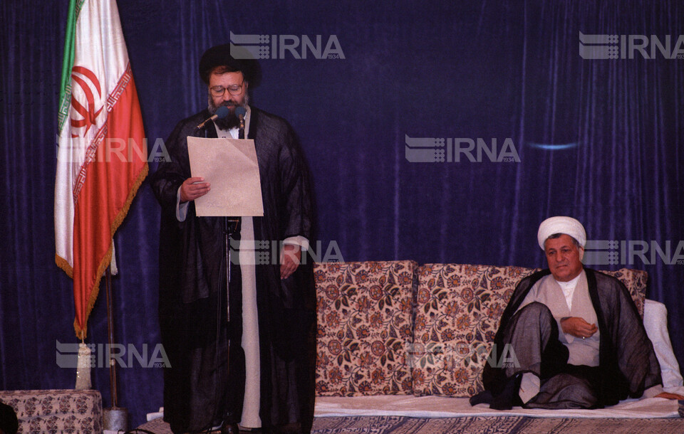 مراسم تنفیذ حکم ریاست جمهوری حجت الاسلام اکبر هاشمی رفسنجانی