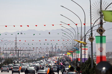 راهپیمایی خودرویی 22 بهمن در قم