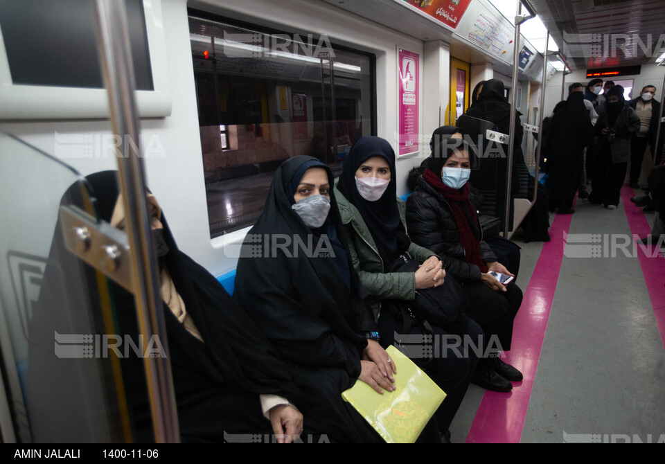 رونمایی واگن مخصوص بانوان و کودکان