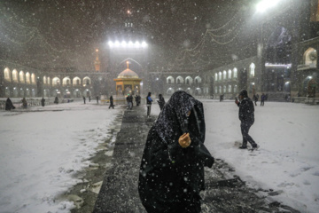 بارش پائیزی برف در مشهد