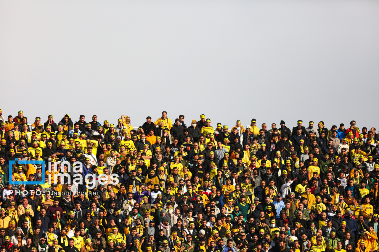 سوپرجام فوتبال - سپاهان و پرسپولیس