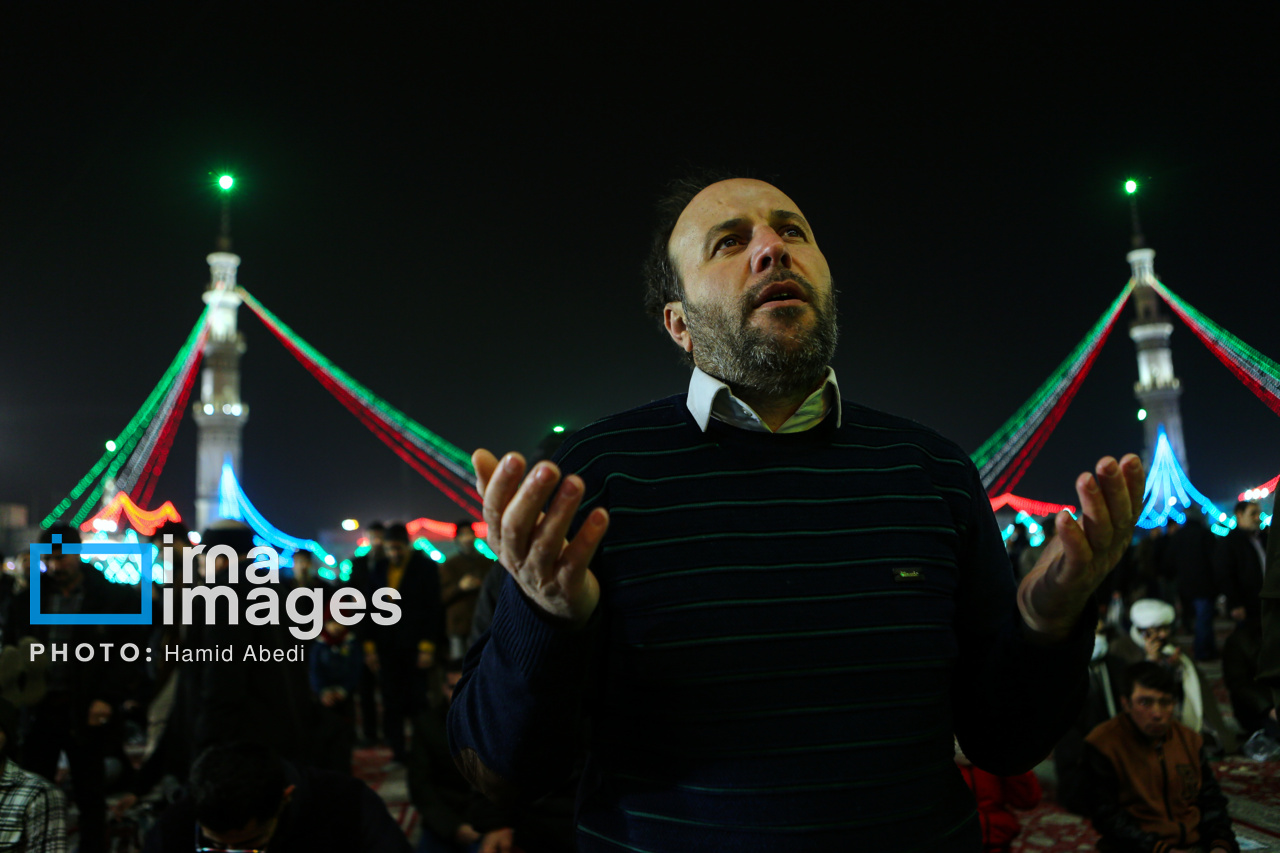 مسجد جمکران در شب ولادت حضرت قائم (عج)