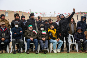 Festival local de jeux dans Khorāsān du Nord