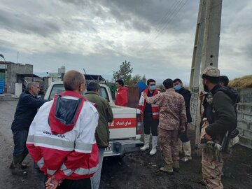 جاری شدن سیل در روستای "بری" در ماکو