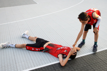 Competiciones callejeras de baloncesto y fútbol en Tabriz