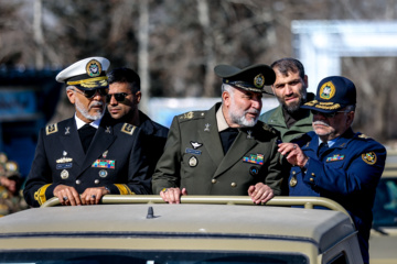 Iran : l’entrée en service d’équipements lourds, semi-lourds et ultra-lourds dans le cycle défensif des forces terrestres de l’armée