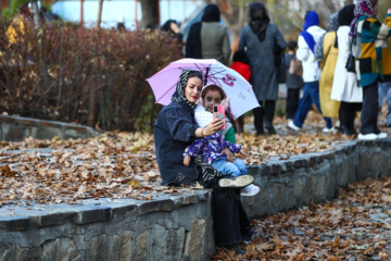 جشنواره برگریزان هگمتانه