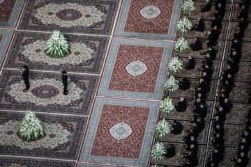 “Jotbe Jani” en el santuario del Imam Reza (P)