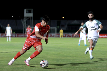 Premier Football League; Persepolis versus Zob Ahan