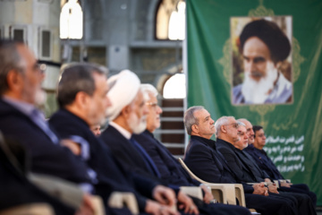 Pezeshkian admin. renews allegiance to Imam Khomeini’s ideals