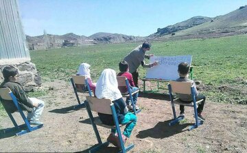 بیش از ۹۰ درصد مدارس ابتدایی مناطق روستایی بردسکن به صورت حضوری فعالند