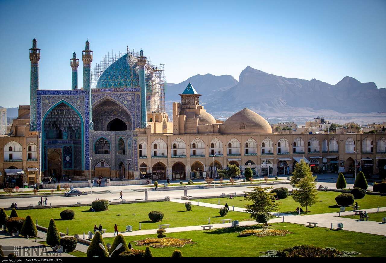 ظرفیت بازدید از بناهای تاریخی اصفهان محدود است