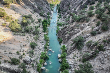 Estrecho Chitabe en el suroeste de Irán