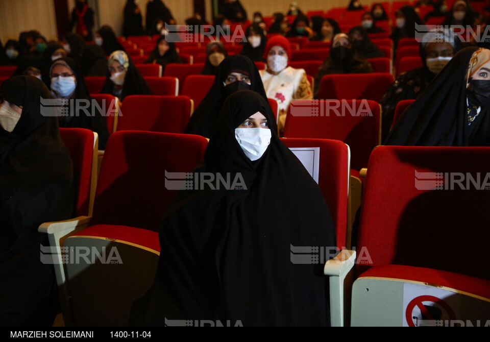 مراسم بزرگداشت روز زن در تالار وحدت