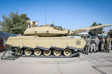 Iran unveils upgraded M60 tank