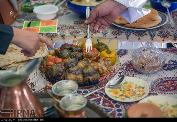 ایران میزبان گردشگران خارجی و اعطای تسهیلات به فعالان صنایع‌دستی 4