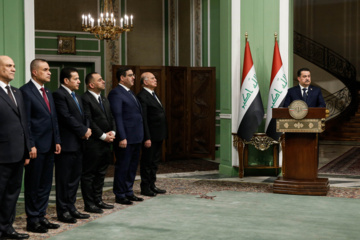 El presidente iraní recibe oficialmente al primer ministro de Irak