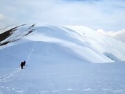 از مازندران تا ایروان؛ فتح قله آرگاتس توسط بانوی سرخرودی