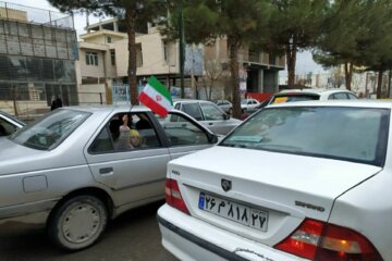 راهپیمایی خودرویی ۲۲ بهمن در میاندوآب