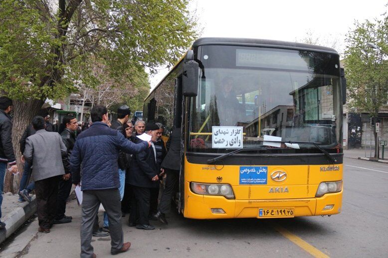 خطر کرونا با ازدحام در اتوبوس‌های درون‌شهری تبریز