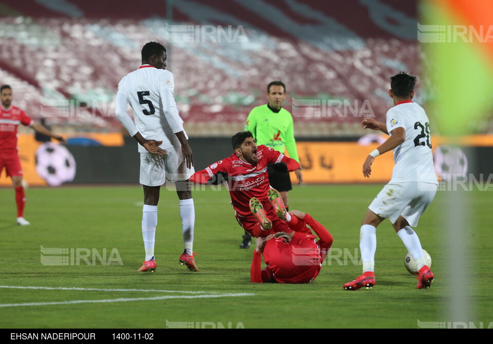 دیدار پرسپولیس و فولاد