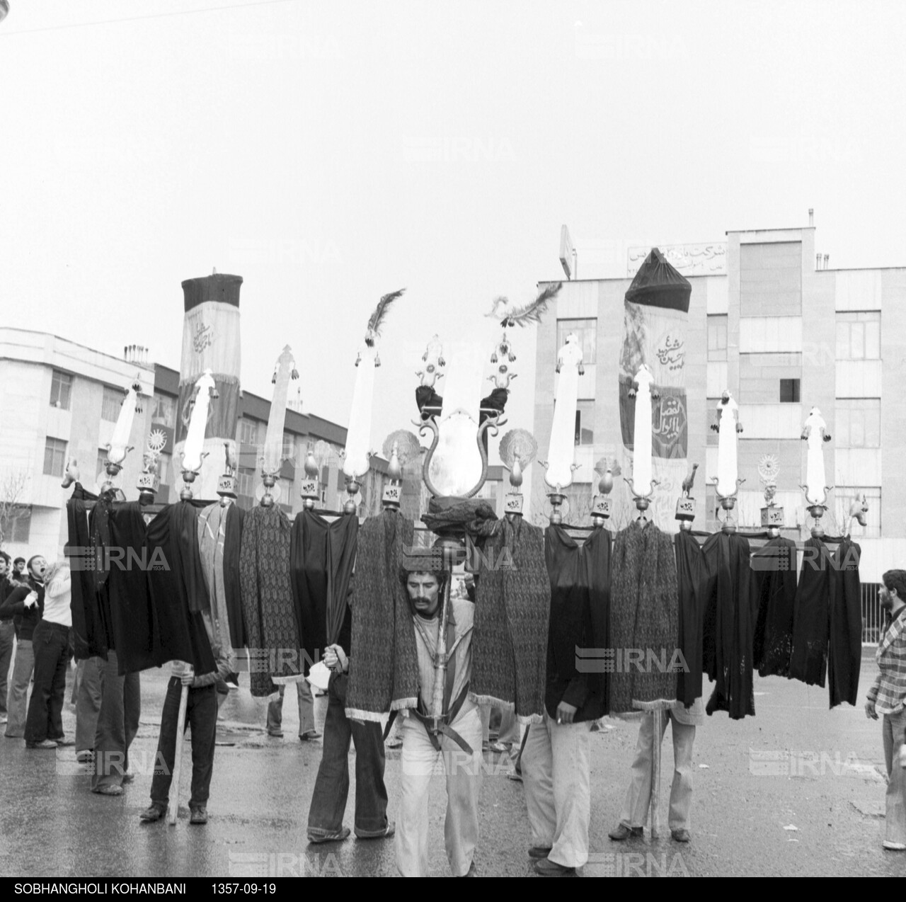 راهپیمایی مردم تهران در روز تاسوعا سال 1357