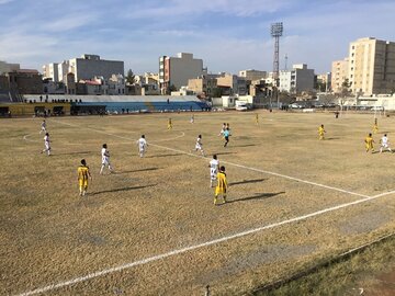 ساوه ورزشگاه مدرن می خواهد