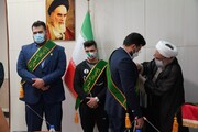 مدال خادمی مسجد جمکران به قهرمانان وزنه‌برداری کشور اهدا شد