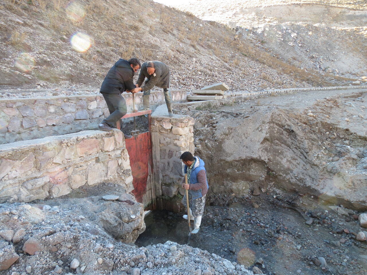 کانال انتقال آب به تالاب بین‌المللی قوری‌گول لایروبی شد