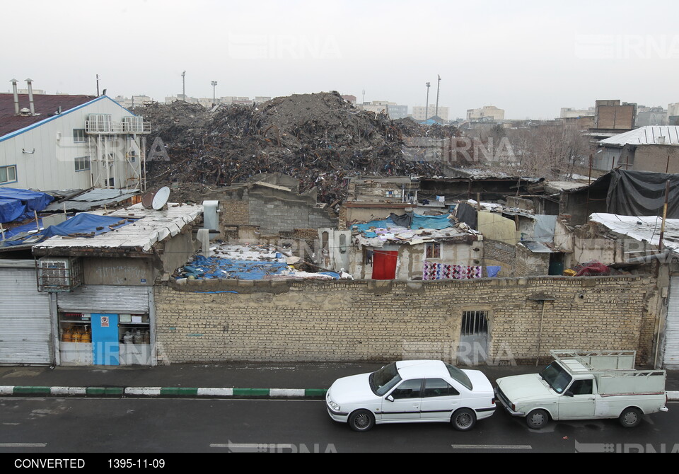 ادامه آوار برداری ساختمان پلاسکو - محل نگهداری نخاله ها