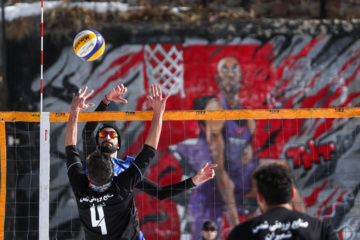 Tournoi national de volley-ball sur neige à Dizin