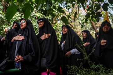 Multitudinario funeral del mártir Haniya en Teherán