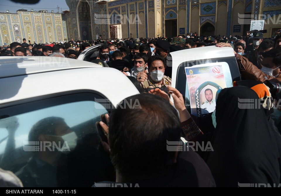 بدرقه شهید نیروی انتظامی در شیراز