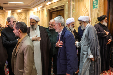 Realizan ceremonia de conmemoración del mártir Hashem Safi al-Din en Irán