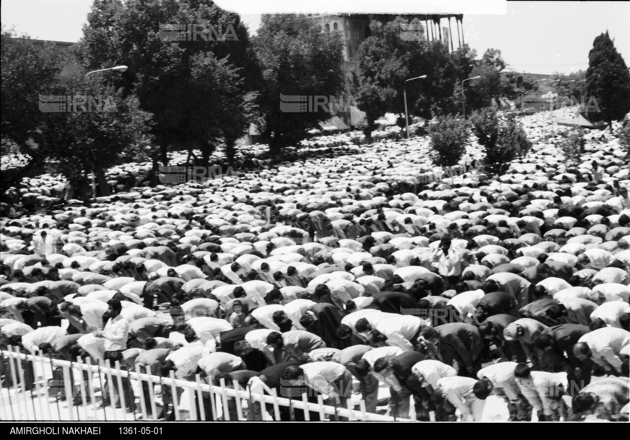 نماز جمعه اصفهان به امامت آیت الله سید جلال الدین طاهری اصفهانی