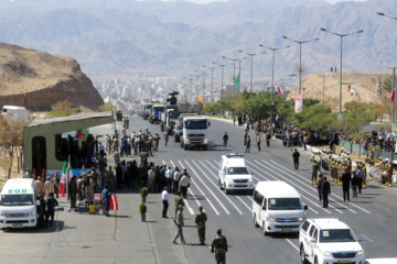 Le défilé des forces armées iraniennes à l’occasion de la Semaine sacrée de la défense