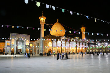 جشن شب نیمه شعبان در حرم احمد بن موسی شاهچراغ(ع)