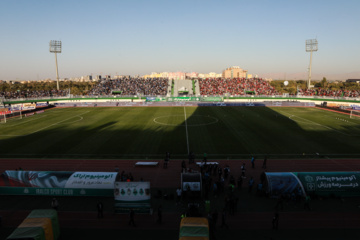 لیگ برتر فوتبال- استقلال و پرسپولیس